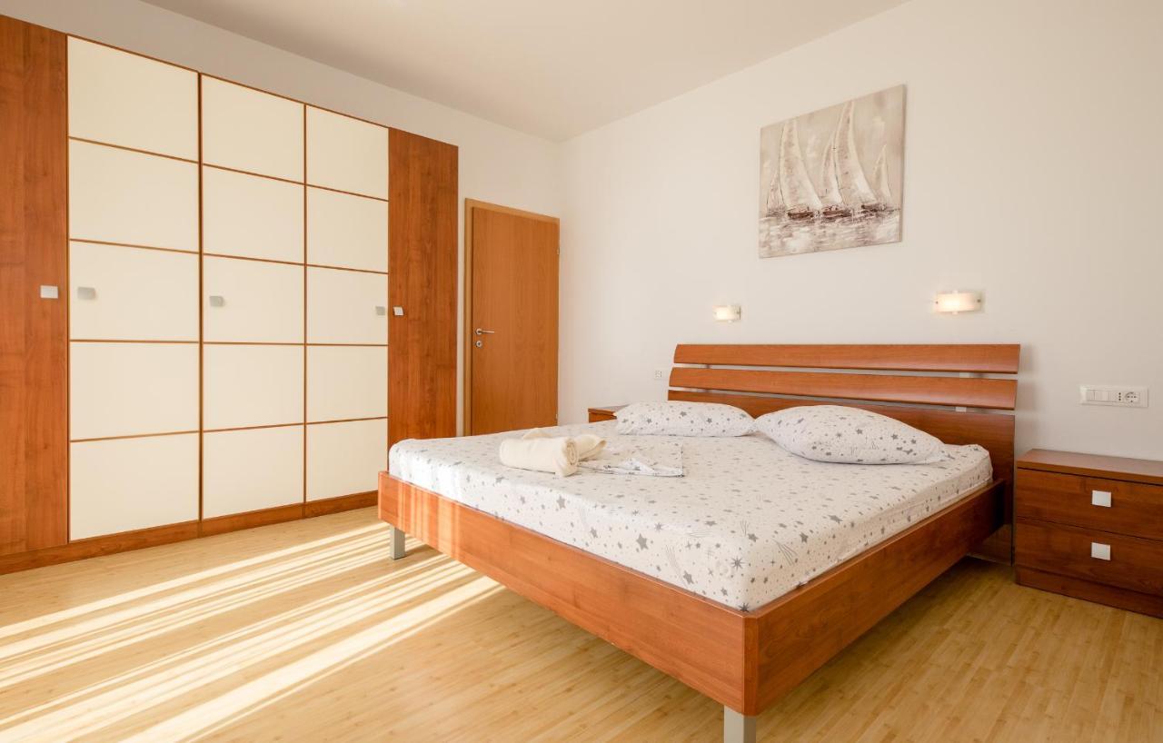 Apartments Silvana In Kampor Dış mekan fotoğraf